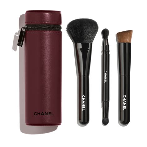 chanel les pinceaux de chanel foundation brush|chanel tools and brushes.